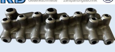 Gesenkgeschmiedetes Rohrverbindungselement (Fitting) für den Energieanlagen-Kesselbau.