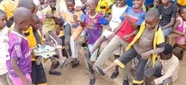 Summer Shoe Drive des Shoe Aid Project