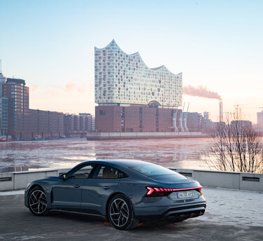 Vier Ringe weltweit vorn: Audi e-tron GT gewinnt bei den World Car Awards 2022