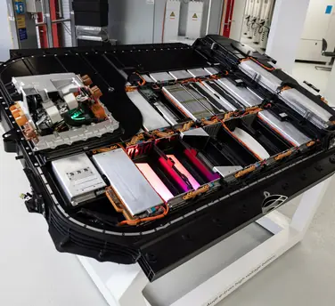 Audi Batterietechnikum Gaimersheim: wo Reichweite und Schnellladen zusammenfinden