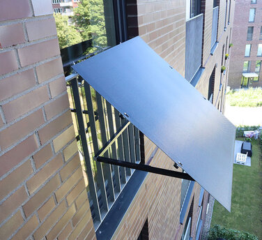 Wattmeister Balkonkraftwerk am Fenster