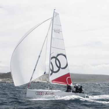Audi holt Promis und Sportler an Bord
