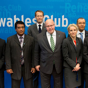 Vertreter aus zehn Vorreiterländern gründen "Club der Energiewende-Staaten"