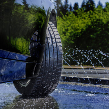 Nokian-Reifen ist Testsieger im Sommerreifen-Test 2013 von „Auto Bild“ mit Bestnote „Vorbildlich“ und bei „auto TEST“