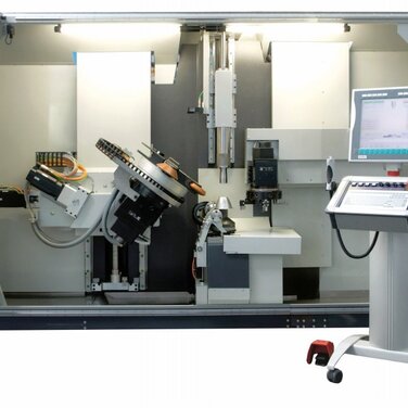 Premo 600: Neue Drückmaschine von Abacus revolutioniert die Blechumformung mit 13 Achsen