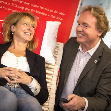 1. Osnabrücker „Hüsler Nest Shop“ öffnet am 26. Oktober 2013 – Rückengesundheit und Natürlichkeit im Fokus