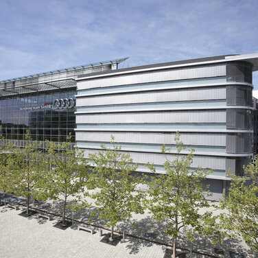 Audi vereinbart strategische Kooperation mit der Technischen Universität Dresden