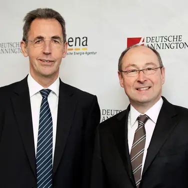 Deutsche Annington und Deutsche Energie-Agentur: Energiewende in der Wohnungswirtschaft erfolgreich gestalten