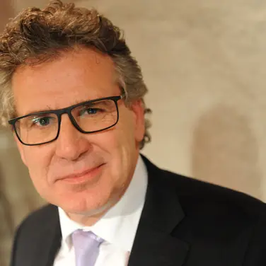 Fokus DIY und vertriebsorientierte Markenberatung: Ex-WOLF-Garten-Chef Jürgen Hörmann verstärkt brandamazing
