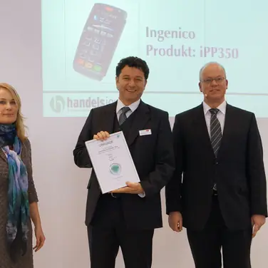 Auszeichnung für Ingenicos Basisterminal iPP350 mit girogo-Funktion