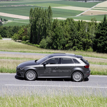 Der Audi A3 Sportback e-tron geht an den Start