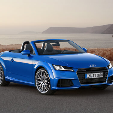 Offene Sportlichkeit: der neue Audi TT Roadster und der Audi TTS Roadster
