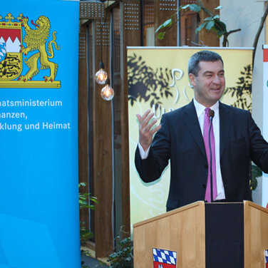 500.000 KBit/s per Glasfaser bis ins Haus in der Gemeinde Rimbach (Lkr. Cham)