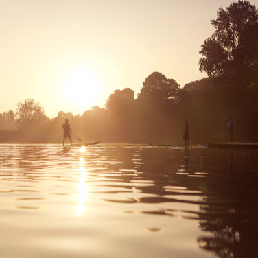 Alsterperlen im Herbst: SUP-Tour durch Hamburg´s schönste Gärten