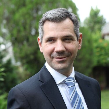 Roland Szeremlei neuer General Manager des Park Inn by Radisson Frankfurt Airport