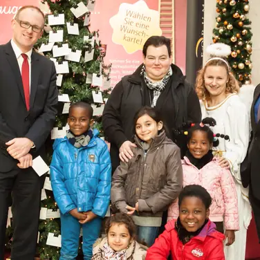 Wunschbaumaktion im FORUM Duisburg am 21. November 2014 gestartet