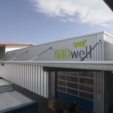 badwell.de: Online-Shop für Sanitärartikel auf dem Markt