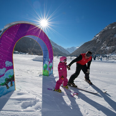 Unterhaltsamer Familienspaß im schneereichen Aostatal