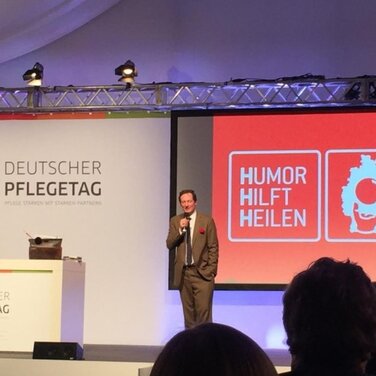 Deutscher Pflegetag 2015: Pflegezeit ist Lebenszeit!