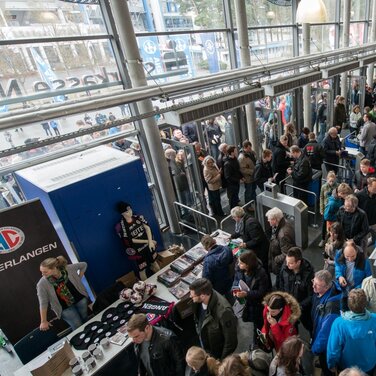 Testspiel-Highlight: HC Erlangen gegen THW Kiel