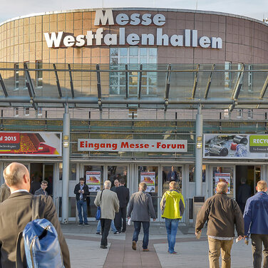 Deutsche Leitmessen Schüttgut und Recycling-Technik 2015 mit neuem Besucher-Rekord