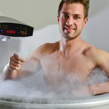 Chronische Schmerzen wirksam und ohne Nebenwirkungen mit der Eissauna therapieren