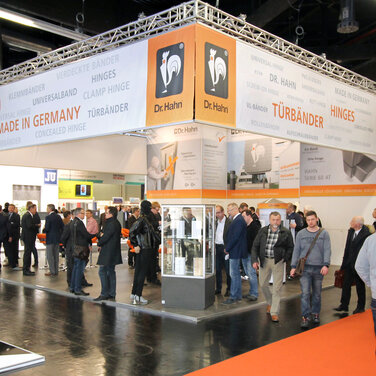 Dr. Hahn mit Fensterbau 2016 zufrieden