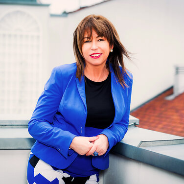 Kerstin Eger feiert ihren Jahresbestseller und überrascht im April 2016 mit neuem Roman