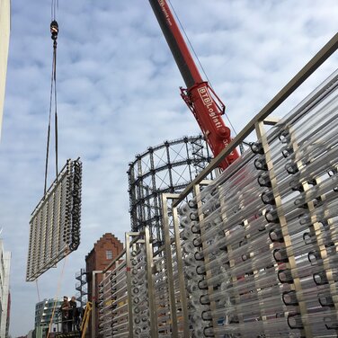 Presseeinladung - Nachtrag: Berlins Wirtschaftssenatorin Yzer drückt den roten Buzzer - und das „grüne Gold“ kann fließen