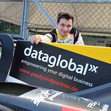 dataglobal gibt Vollgas!