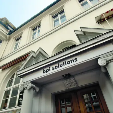 bpi solutions nutzt globales Regelsystem CodeTwo Exchange Rules Pro zur Automatisierung von Vorgängen