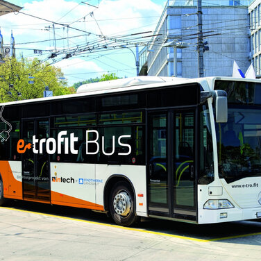 Umrüsten statt neu kaufen – so fahren Dieselbusse künftig elektrisch