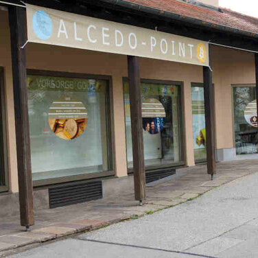 Erster Alcedo-Point für Kryptowährungen/Bitcoin und Gold in Holzkirchen eröffnet
