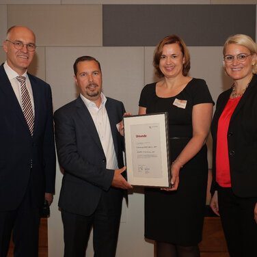 Rosenberger OSI erhält Auszeichnung „Qualität – Made in Augsburg“