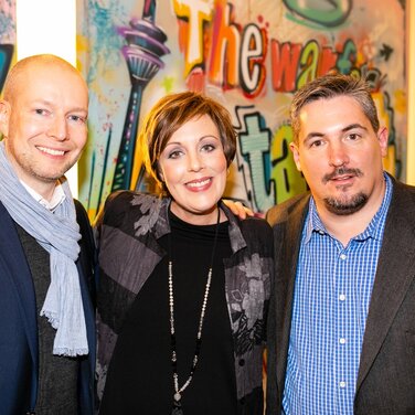 Johannes Geske und YeaHR! gründen 21degrees academy