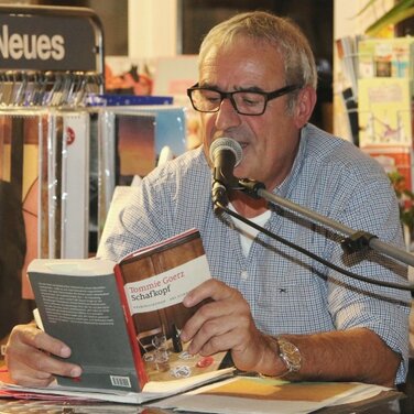 Krimiautor Tommie Goerz: „LEGERE - Lesen gegen rechts“