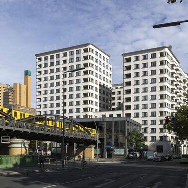 Neu Form urbaner Landgewinnung in BErlin - High Park am Potsdamer Platz fertiggestellt