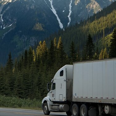 Von der Talfahrt des BVL-Logistikindikators und einer gar nicht so erstaunlichen Parallele