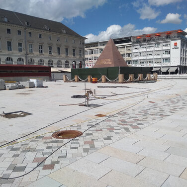 Freie Wähler | FÜR Karlsruhe - Fraktion beantragt Pflanzen und mehr Schatten für den Karlsruher Markplatz