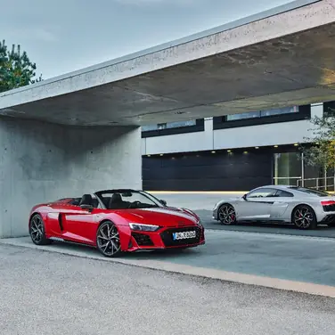 Noch schärfer, noch markanter: der Audi R8 V10 RWD und der Audi R8 LMS GT4