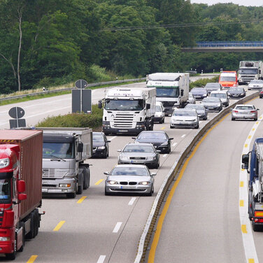 Mangel an Lkw-Parkplätzen