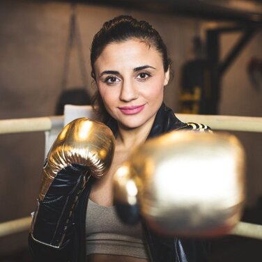 Unschlagbar mit Susi Kentikian: Box-Weltmeisterin im Alstertal-Einkaufszentrum