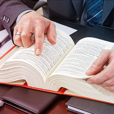 Grundlagen des Arbeitsrechts an vier Wochenenden