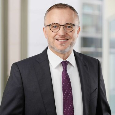 Die britische Multitone-Gruppe bündelt ihren weltweiten Vertrieb in Deutschland