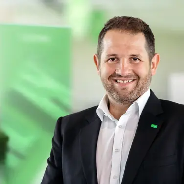 Loxone übernimmt Lautsprecher-Spezialisten quadral