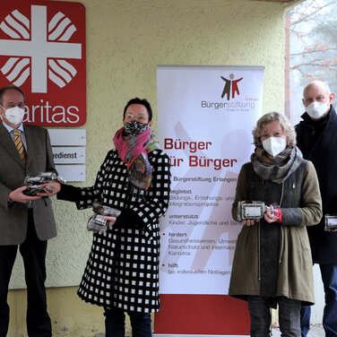 Bürgerstiftung Erlangen: Weihnachtsgebäck für Pflegeeinrichtungen