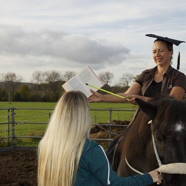 Steinhauser Akademie: Die neue Pferdetherapeuten-Ausbildung in Franken