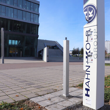 E-Ladesäulen für alle bei HAHN+KOLB