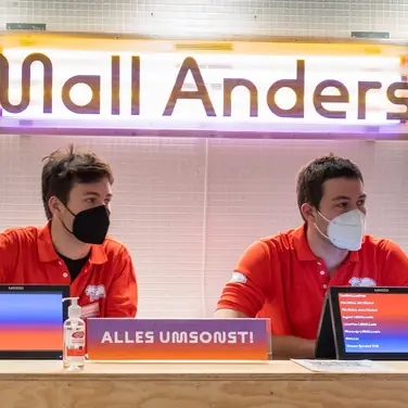 "Mall Anders"- Das Lernlabor der Berliner Universitäten im Shoppingcenter WILMA