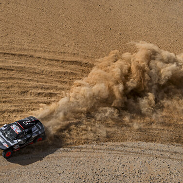 Audi RS Q e-tron #200 (Team Audi Sport), Stéphane Peterhansel/Edouard Boulanger